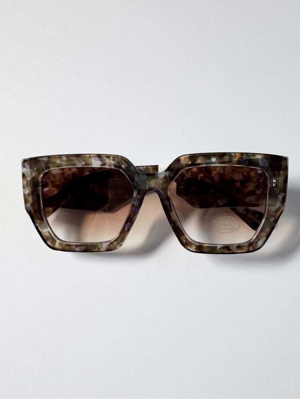 Free People Bel Air Oversized Square Sunglasses in Camo - Picture 3 of 8